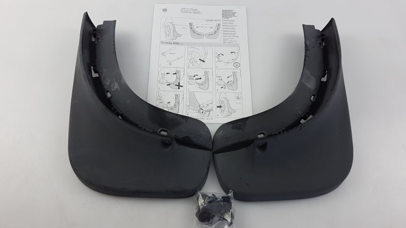 VAG Mudflap 7L0075101A