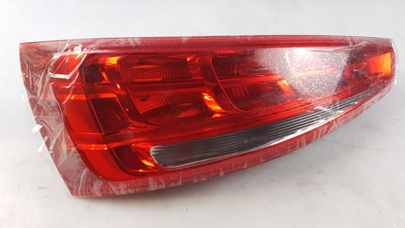 VAG Combination Rearlight 8U0945093