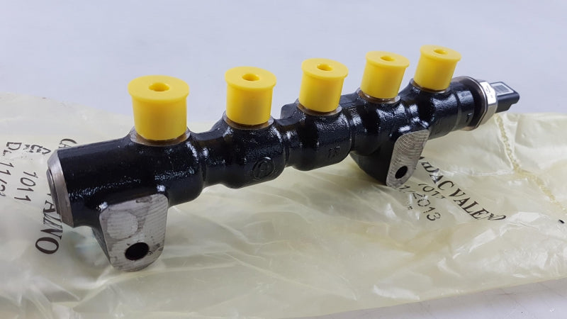 PEUGEOT/CITROEN Distributor Pipe, Fuel 1570G2