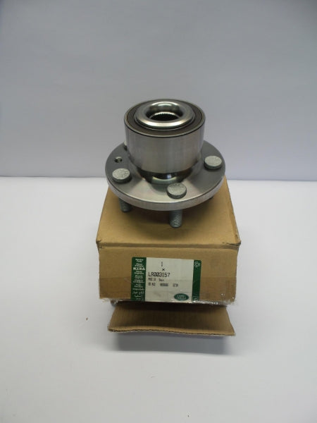 LAND ROVER Wheel Hub LR003157