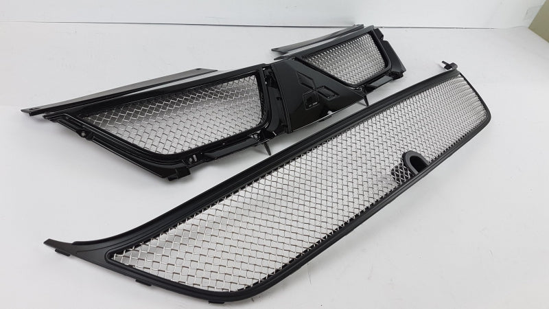 MITSUBISHI Radiator Grille M313901X42
