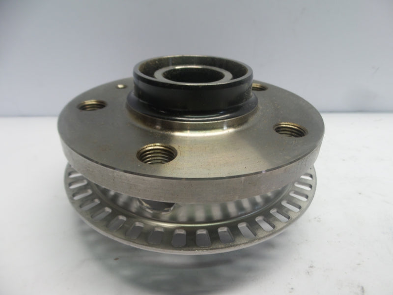 VAG Wheel Hub 8N0407613C