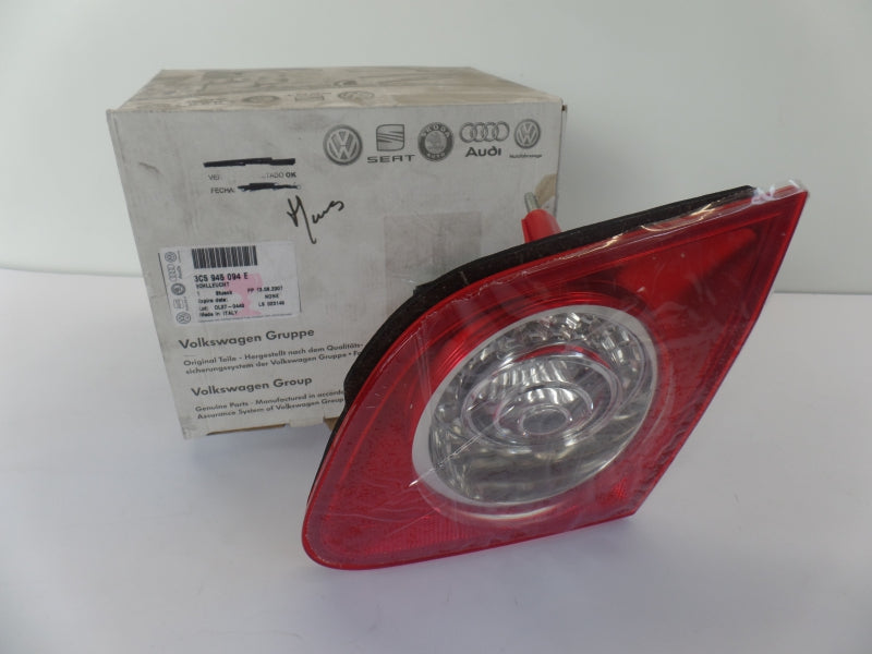 VAG Combination Rearlight 3C5945094E