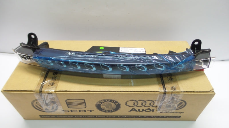 VAG Daytime Running Light 4L0941062B