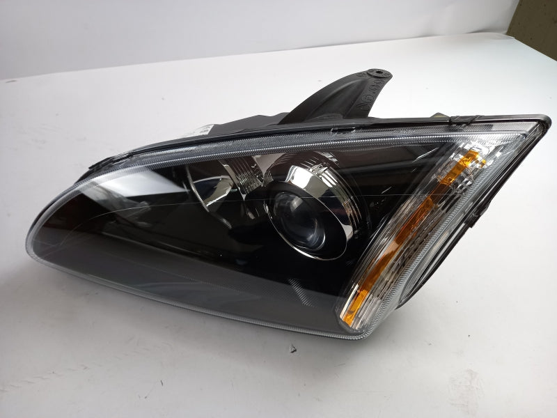 FORD Headlight 1329417