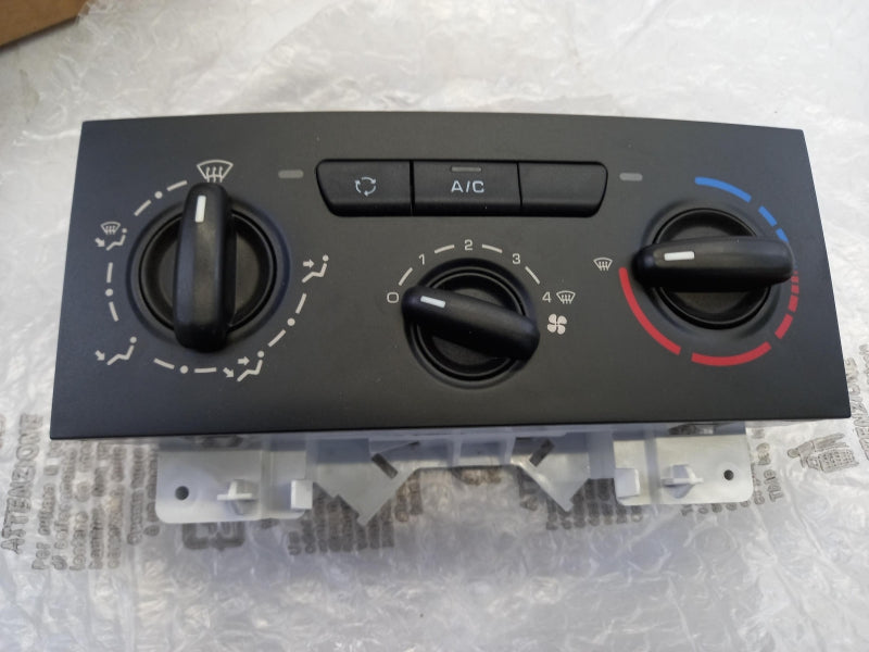 PEUGEOT/CITROEN Control Element, Heating/Ventilation 6451XP