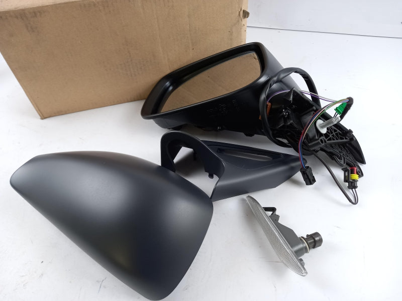 PEUGEOT/CITROEN Outside Mirror 8153FS