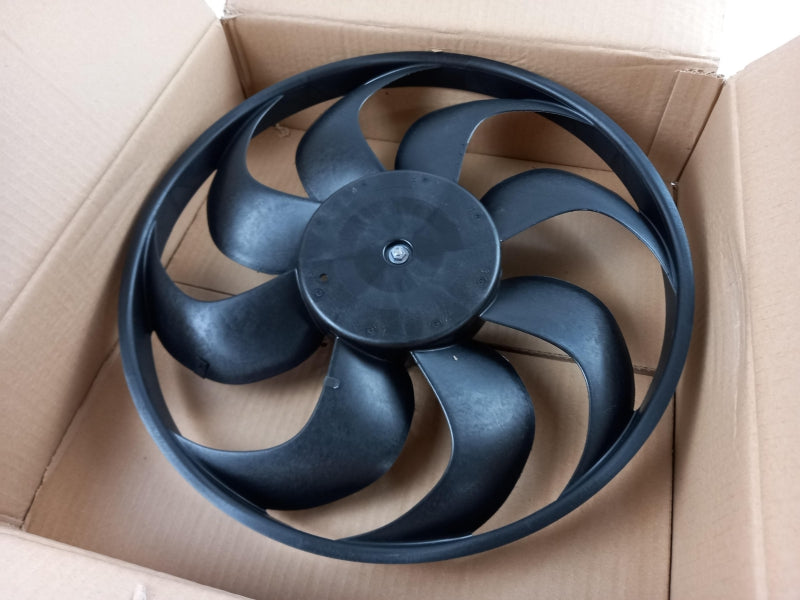 RENAULT Fan, Radiator 214819521R