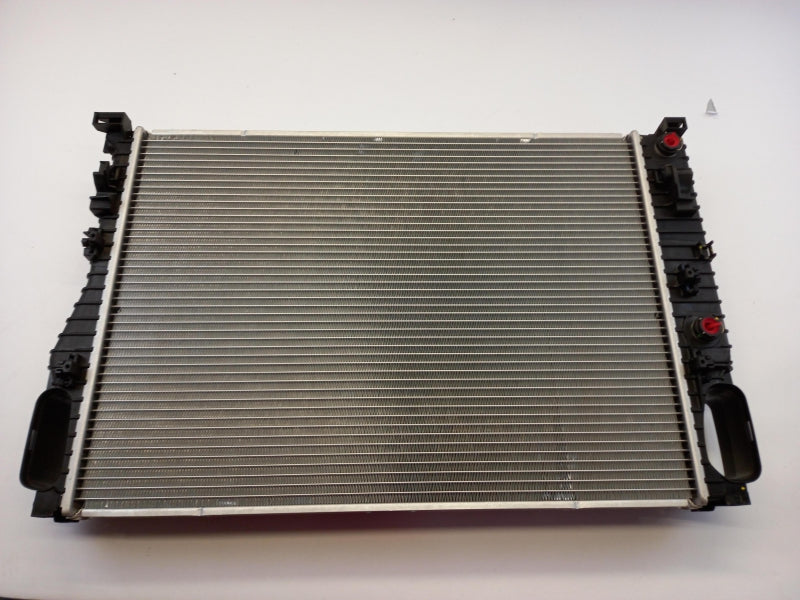 MERCEDES-BENZ Radiator, Engine Cooling A2115003202
