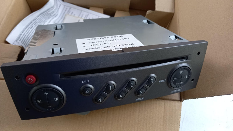 RENAULT Multimedia Head Unit 8200633636