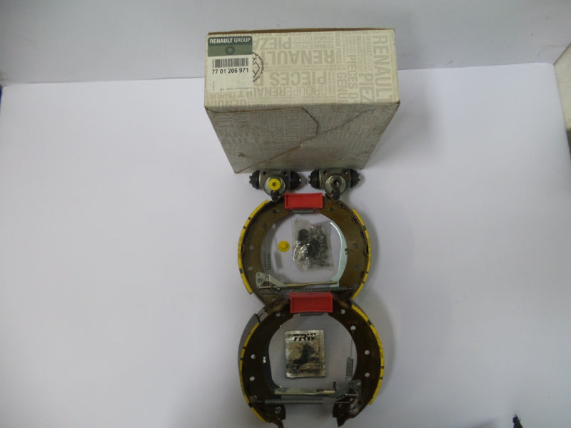 RENAULT Brake Shoe Set 7701206971