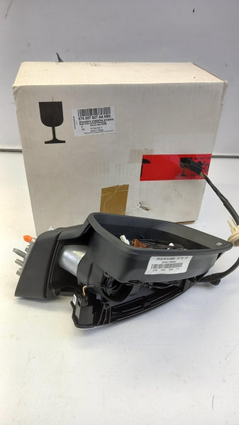 VAG Housing, Outside Mirror 576857507AA9B9