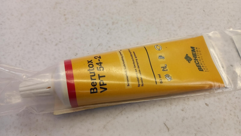 MERCEDES-BENZ Grease/Paste A000989386009