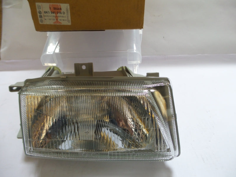 VAG Headlight 6K1941016D
