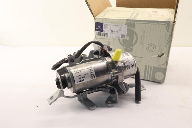 MERCEDES-BENZ Vacuum Pump A0004302832