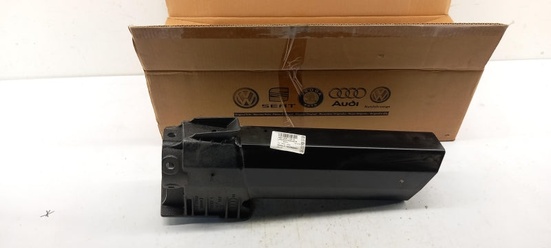 VAG Side Reinforcement 4E0805102E
