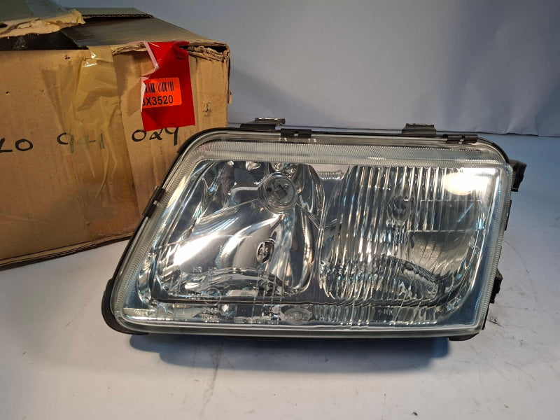 VAG Headlight 8L0941029