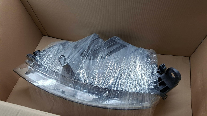 VAG Headlight 4F0941030AK
