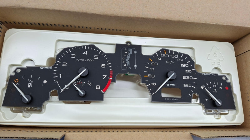 PEUGEOT/CITROEN Instrument Cluster 6110V4