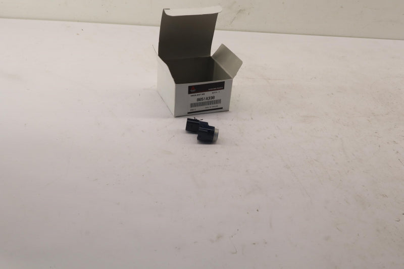 MITSUBISHI Park Assist Sensor 8651A338
