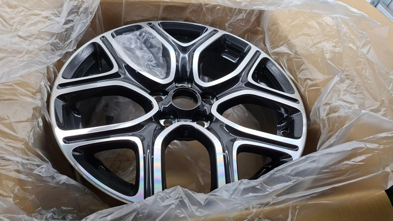 MITSUBISHI Wheel Disc 4250D458