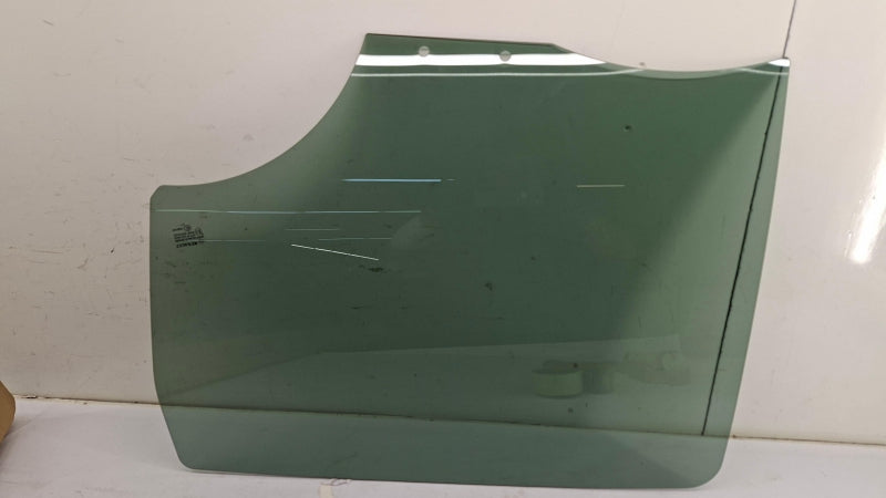 RENAULT Door Window 823019956R