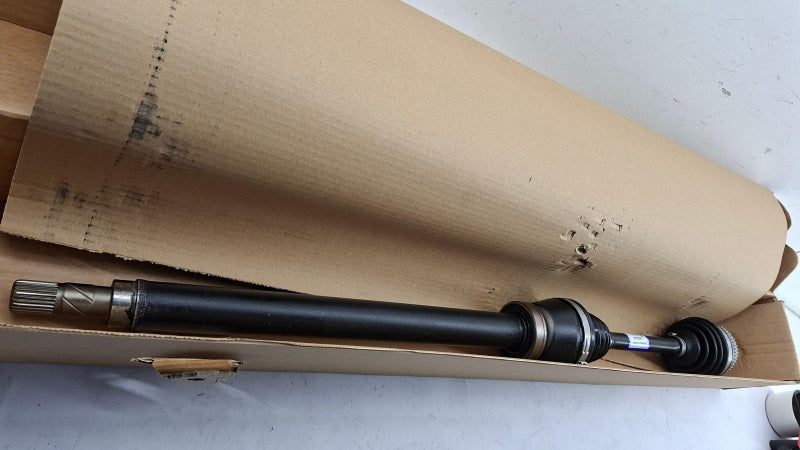 VOLVO Drive Shaft 8252050