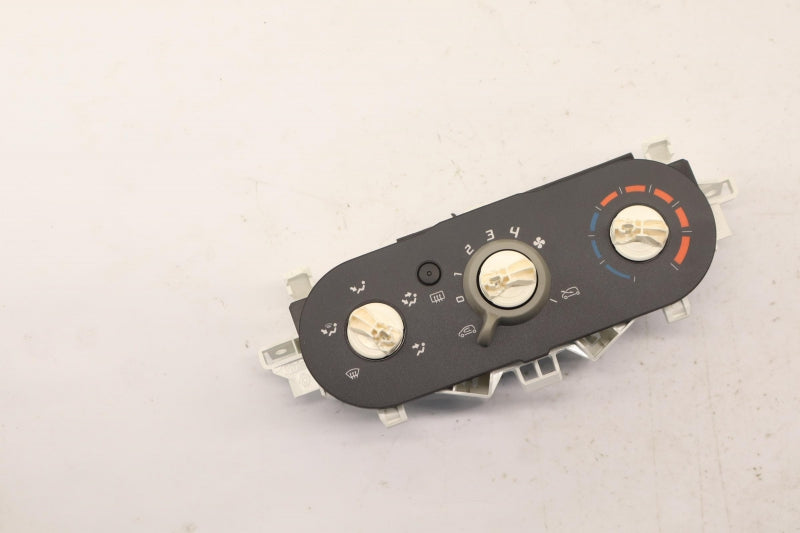 RENAULT Control Element, Heating/Ventilation 7701067953