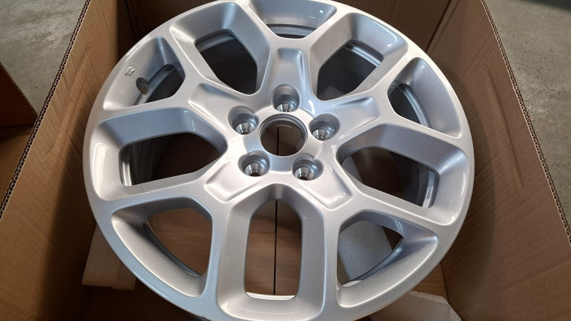 FIAT GROUP Wheel Disc 735604691