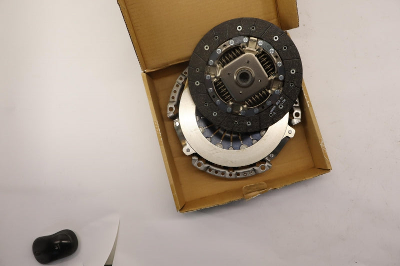 FORD Clutch Kit 2405828