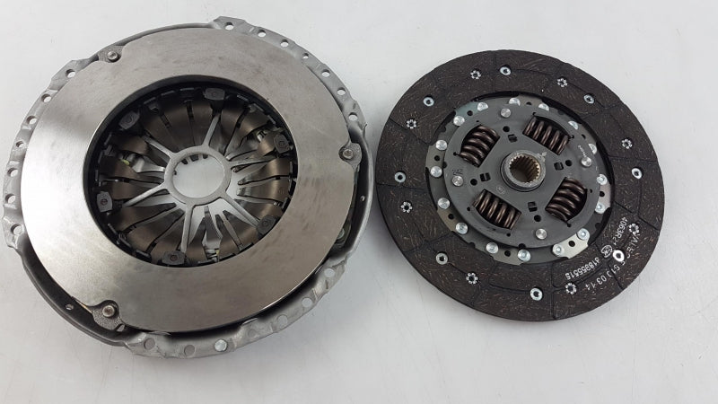 MITSUBISHI Clutch Kit 2300A003