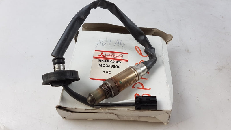 MITSUBISHI Lambda Sensor MD339900
