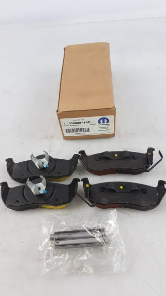 JEEP Brake Pad Set 05080871AB