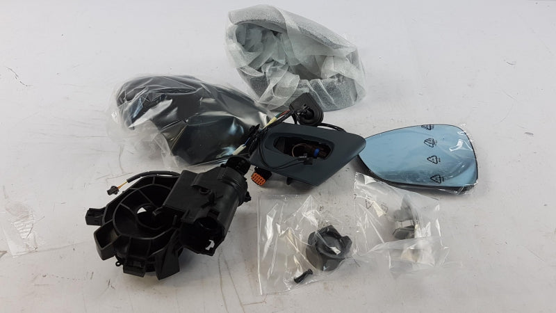 PEUGEOT/CITROEN Outside Mirror 8153SQ