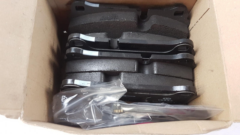 VAG Brake Pad Set 420698451B