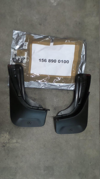 MERCEDES-BENZ Mudflap A1568900100