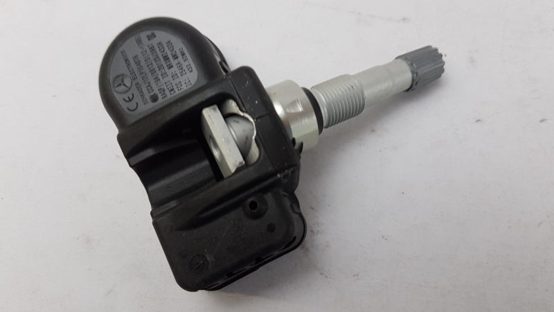MERCEDES-BENZ Wheel Sensor, Tyre Pressure Control System A0009057200