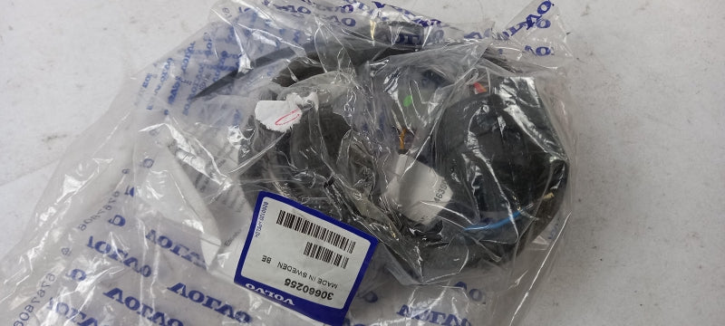 654431b74cc1a82610520804056dc841