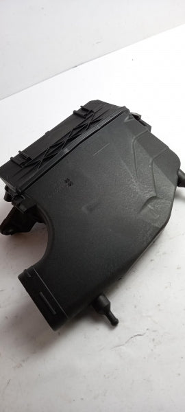 MERCEDES-BENZ Air Filter Housing/Cover A6420904301