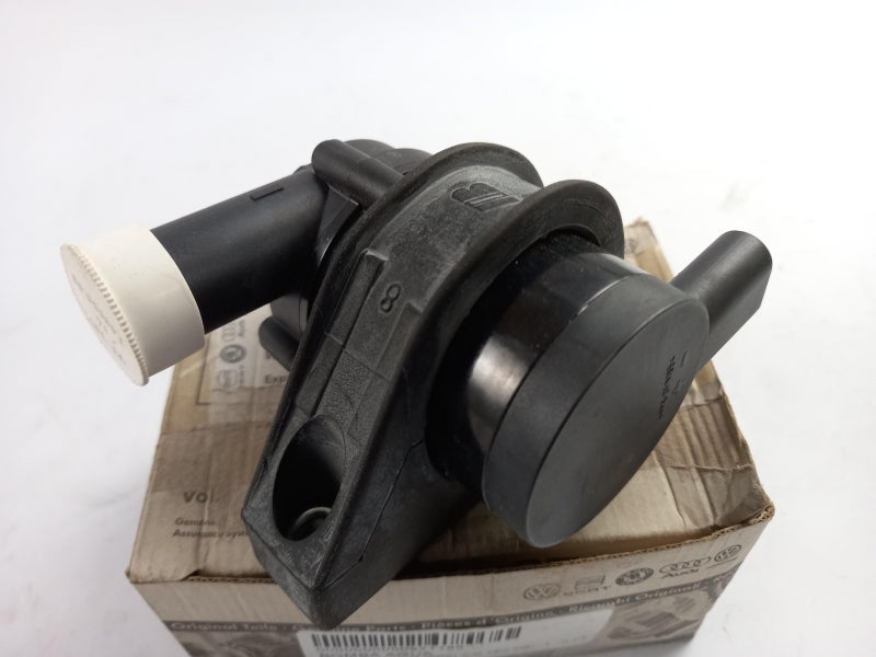 VAG Additional Water Pump 078121601