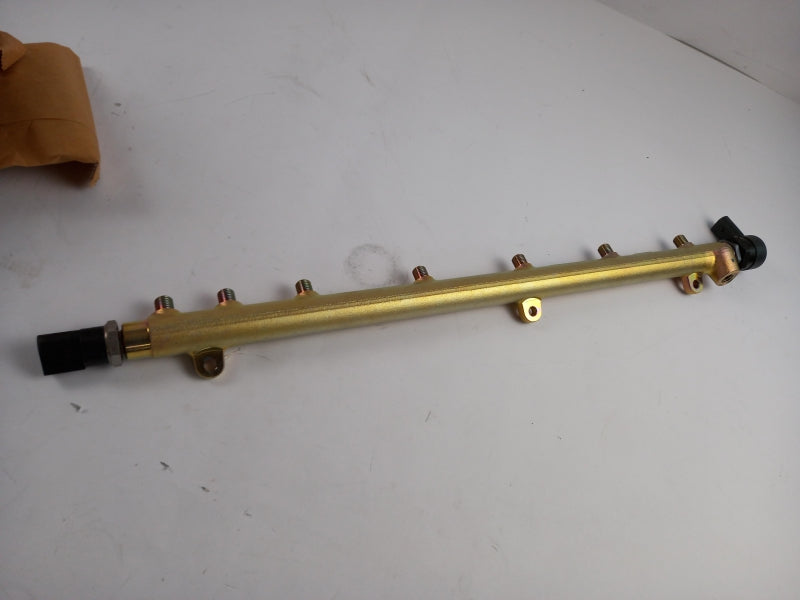 MERCEDES-BENZ Distributor Pipe, Fuel A6130700195