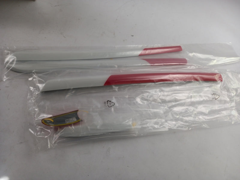 VAG Decorative Trim Set 8V3072391