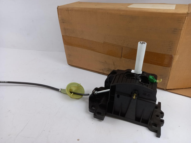 LAND ROVER Gearshift Mechanism UCB500072