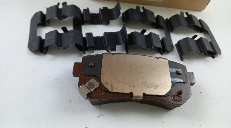 048d8bbce4f090410273f796f86f7006