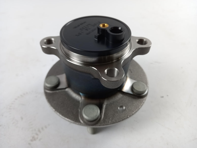MAZDA Wheel Hub D10E2615X
