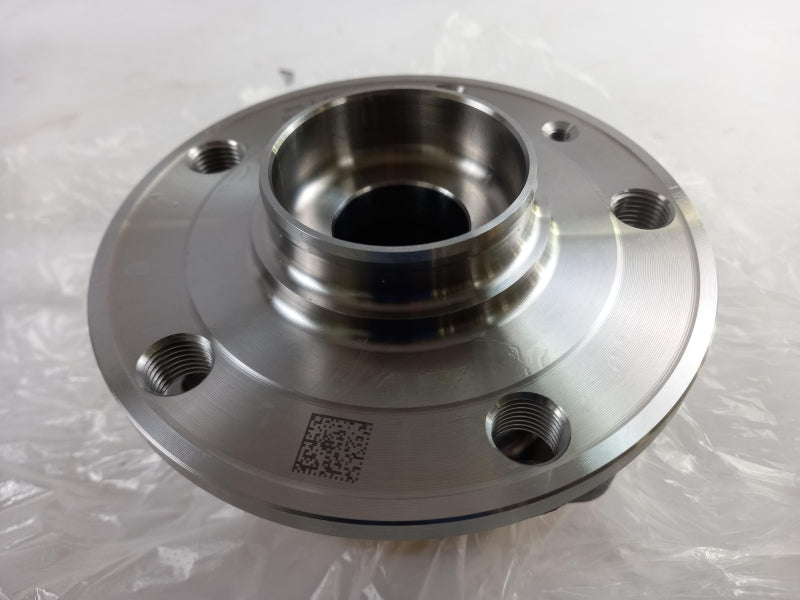 VAG Wheel Hub 5Q0407621D