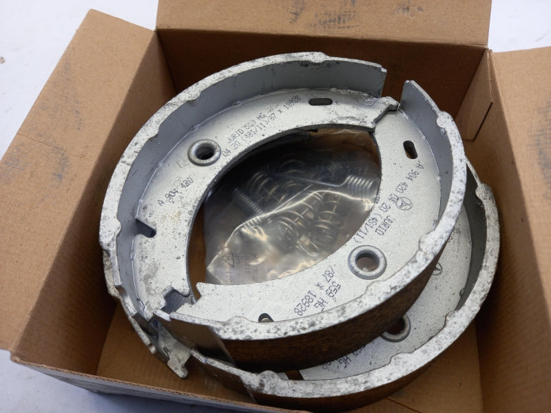 VAG Brake Shoe Set, Parking Brake 2D0698525A