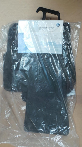 VAG Floor Mat Set 3C1061270PARYJ
