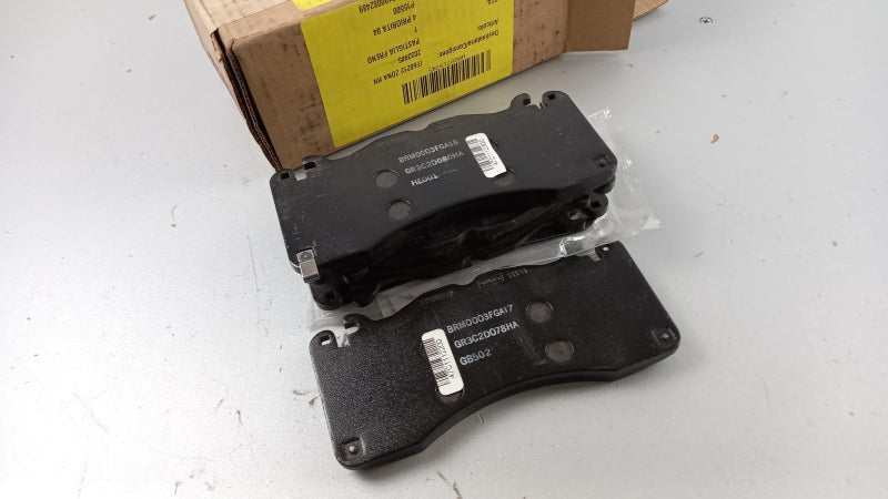 FORD Brake Pad Set 2033985