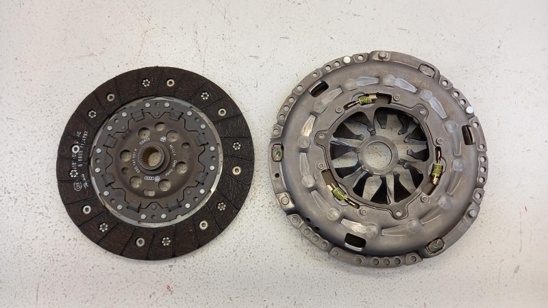 VAG Clutch Kit 03G141015NX